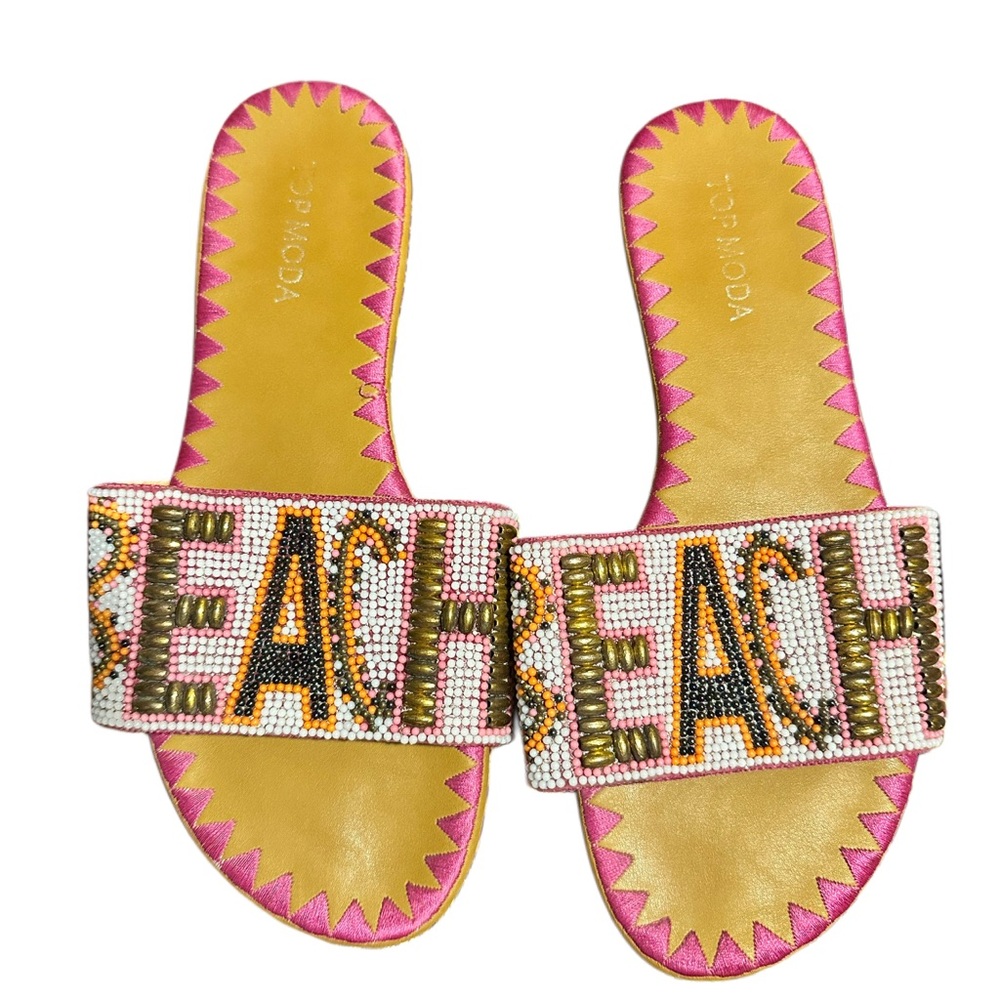 Beach beaded slides size 6‎